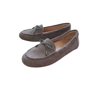 Vionic Kendall Grey Tan Suede Moccasins Loafers Comfort Shoes Boat Deck Size 7.5